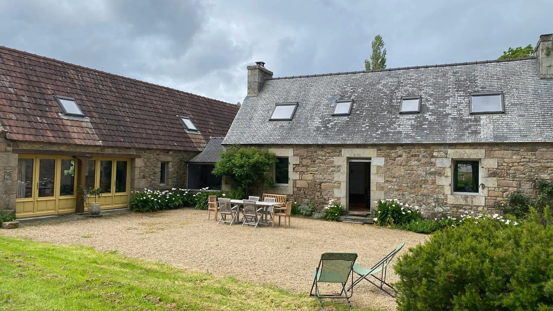 Maison Authentique - Mer Et Campagne - 6 Couchages Ou 12 Couchages Pleumeur-Bodou 0*,  France